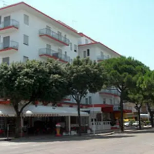 hotel-reno.hotelslidodijesolo.com/