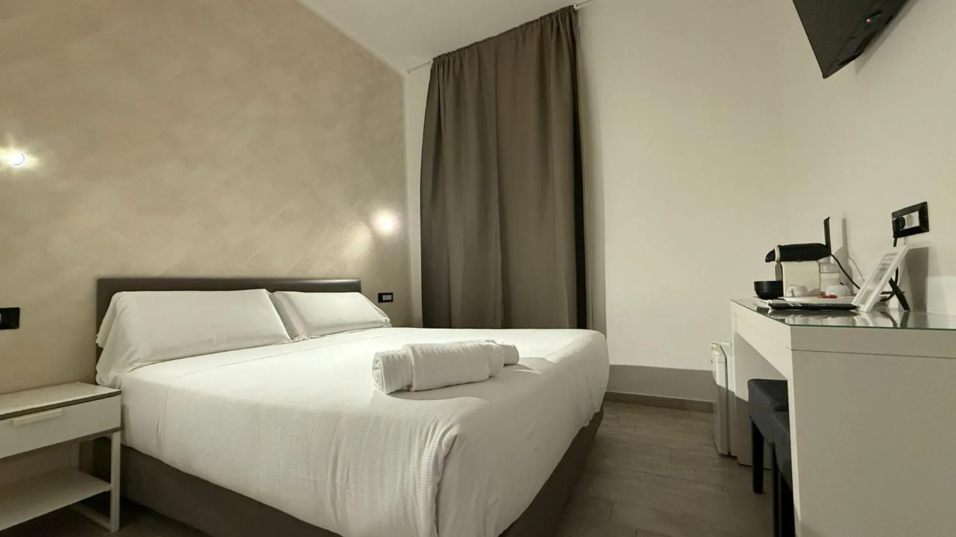 Relais Merulana Guest House Rome